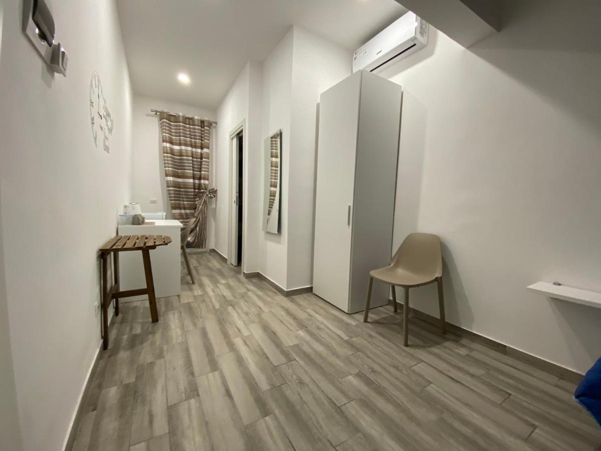 In Centro Rooms Vicino Cefalu Self-Chek-In 캄포펠리체 디 로첼라 외부 사진