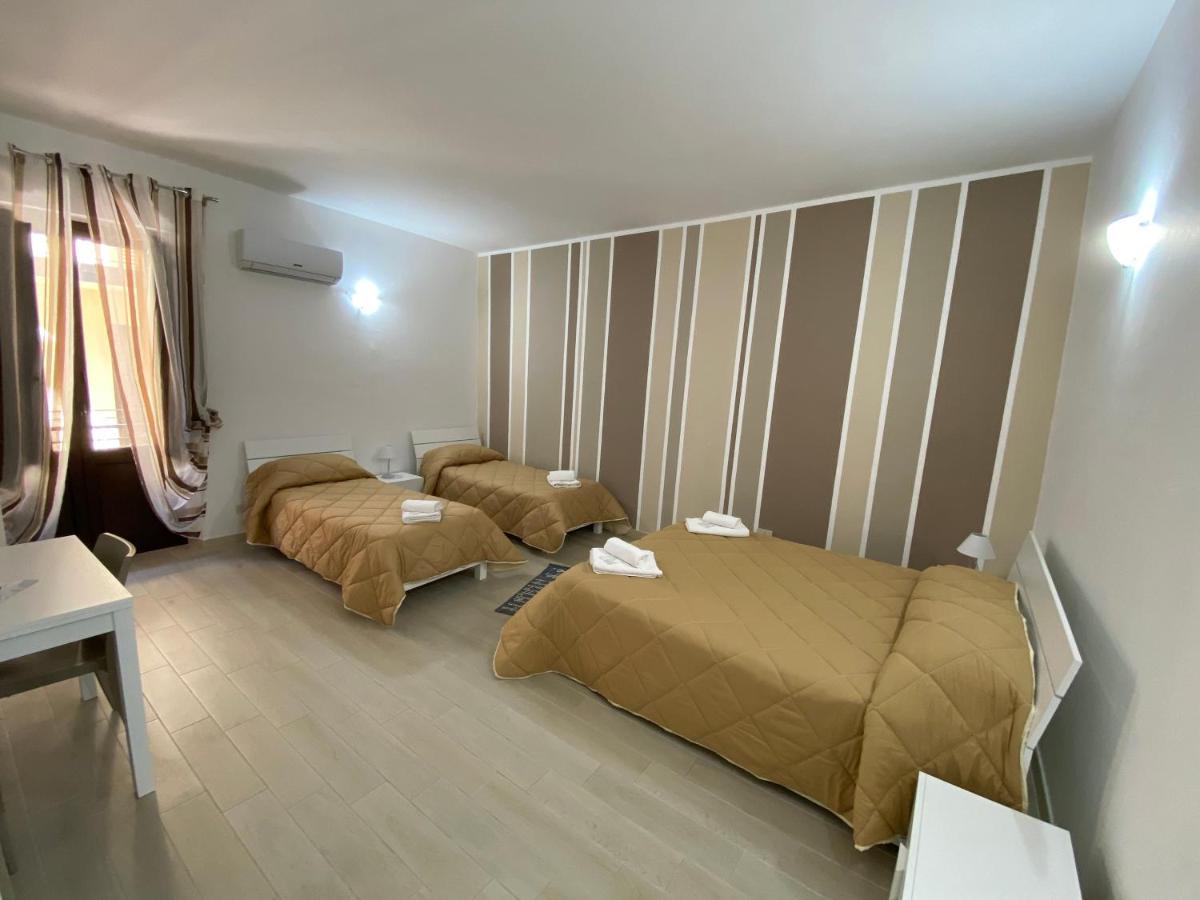 In Centro Rooms Vicino Cefalu Self-Chek-In 캄포펠리체 디 로첼라 외부 사진