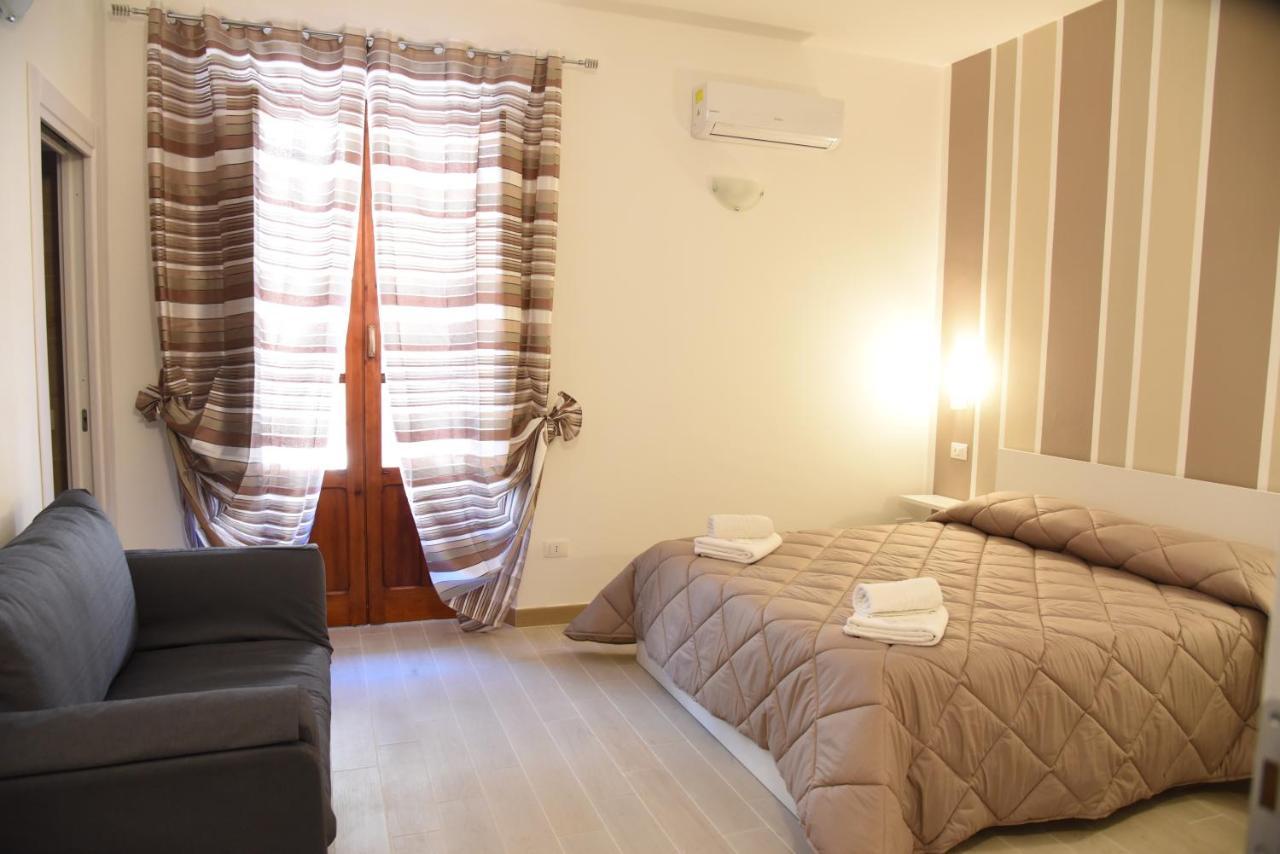 In Centro Rooms Vicino Cefalu Self-Chek-In 캄포펠리체 디 로첼라 외부 사진